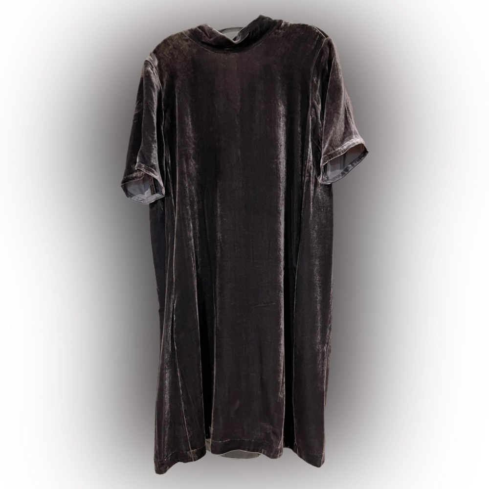Eileen Fisher Silk Blend Crushed Velvet Taupe Gray Short Sleeve Shift Dress
